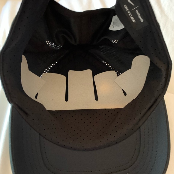 Nike Dri-Fit Hat - Picture 6 of 10